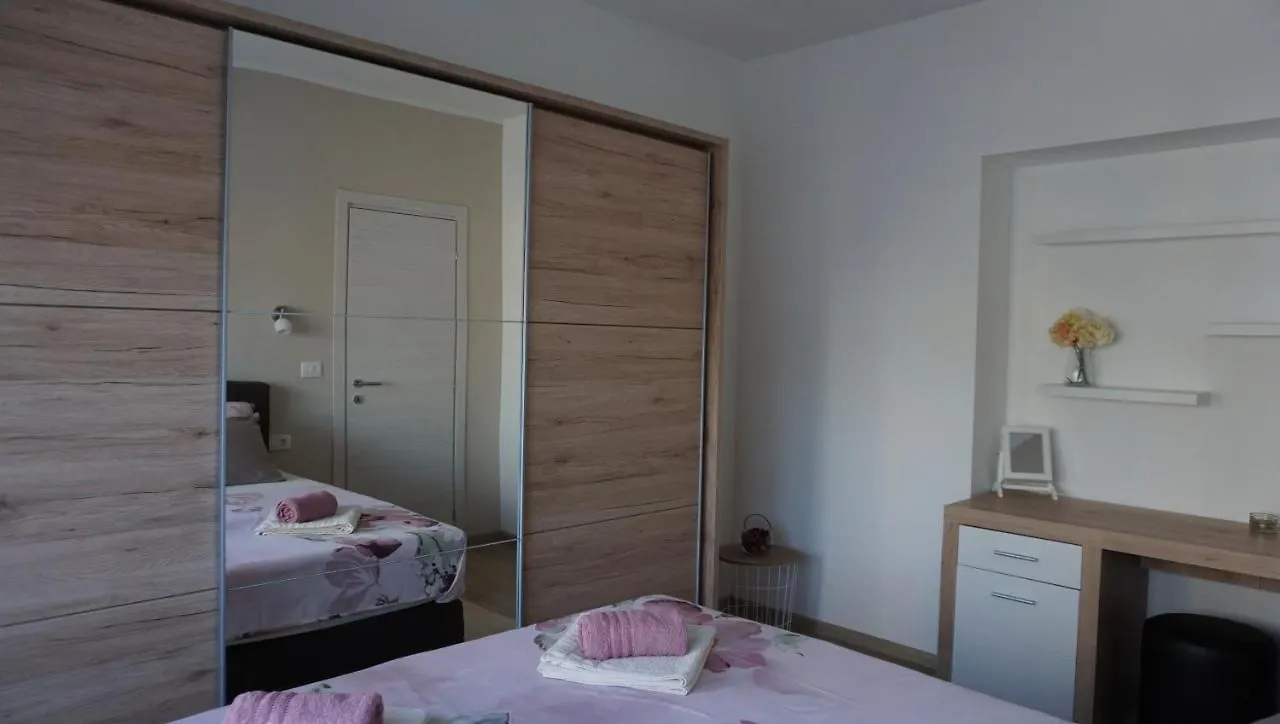 Apartman Luka Pula